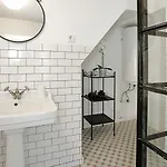 Alfama Haven דירה *